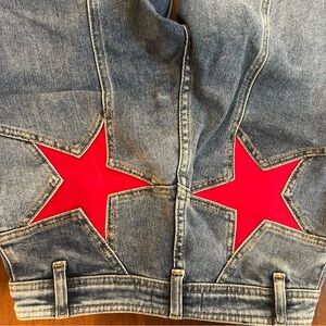 Free People Fire cracker jeans. Only worn a couple times.